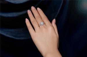 Luxurious Square Wedding ring