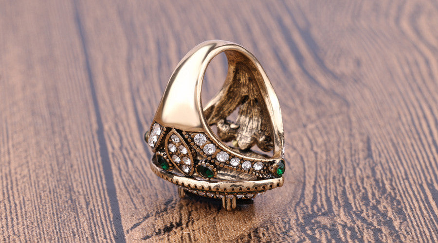 Big Luxurious Vintage Mosaic Crystal wedding ring