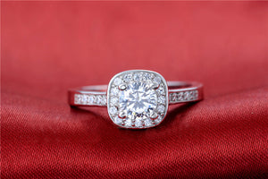 Luxurious Square Wedding ring