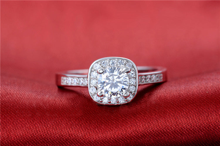 Luxurious Square Wedding ring
