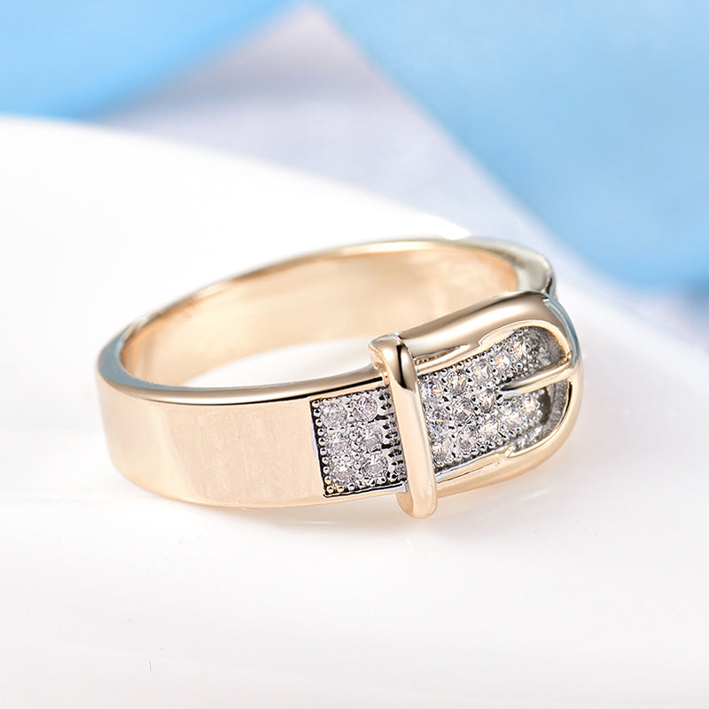 Shining luxurious wedding Belt Ring