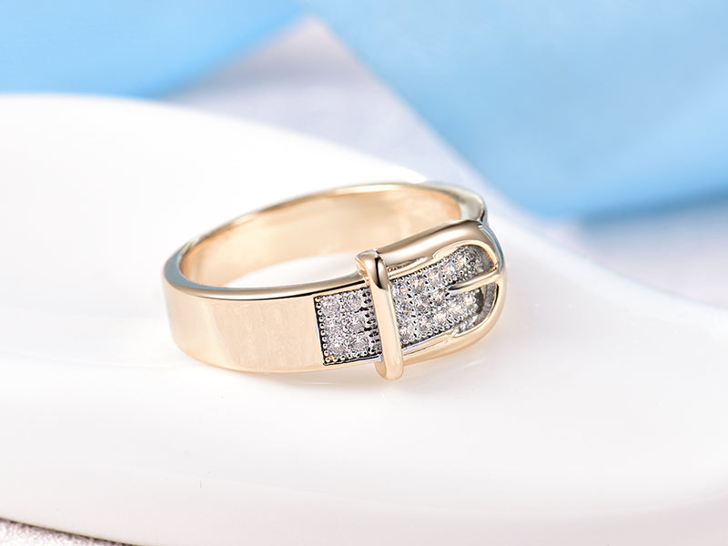 Shining luxurious wedding Belt Ring